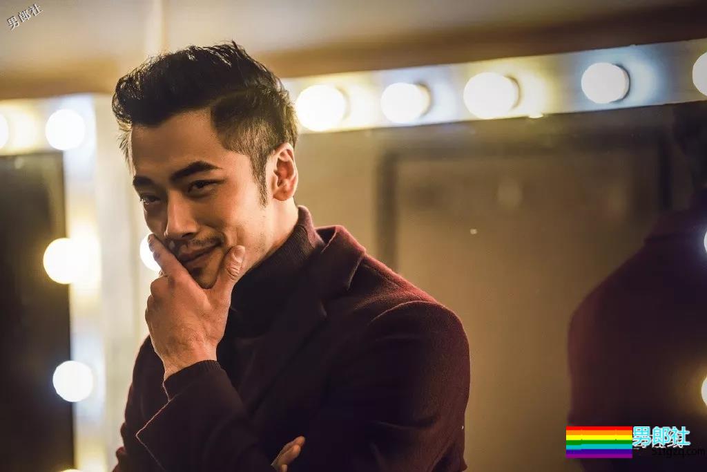 与张艺兴“抬杠”相爱相杀！痞帅铁拳男星，肌肉爆表身材吸睛！ - 51虹马