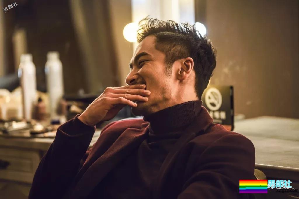 与张艺兴“抬杠”相爱相杀！痞帅铁拳男星，肌肉爆表身材吸睛！ - 51虹马