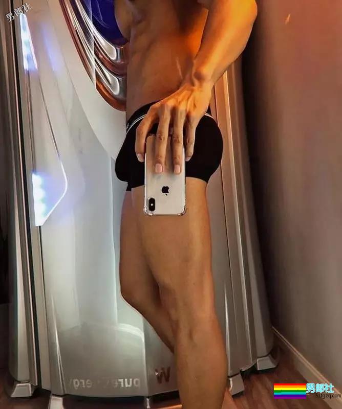 神仙颜值+筋肉身体！双重诱惑！ - 51虹马