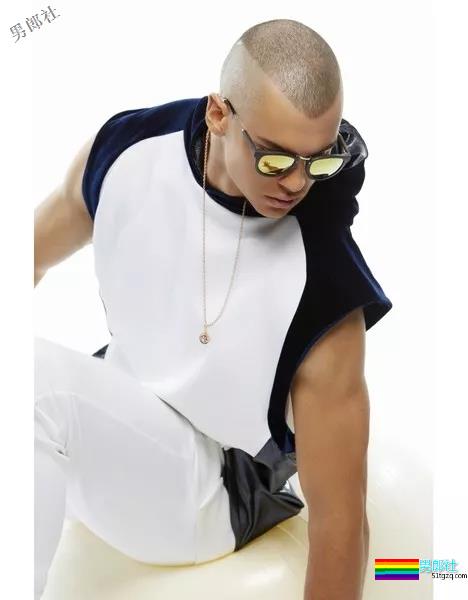 从Troye的男朋友到Mariah Carey的小男宠,这个男模找到了新门路! - 51虹马 从Troye的男朋友到Mariah Carey的小男宠,这个男模找到了新门路! - 51虹马