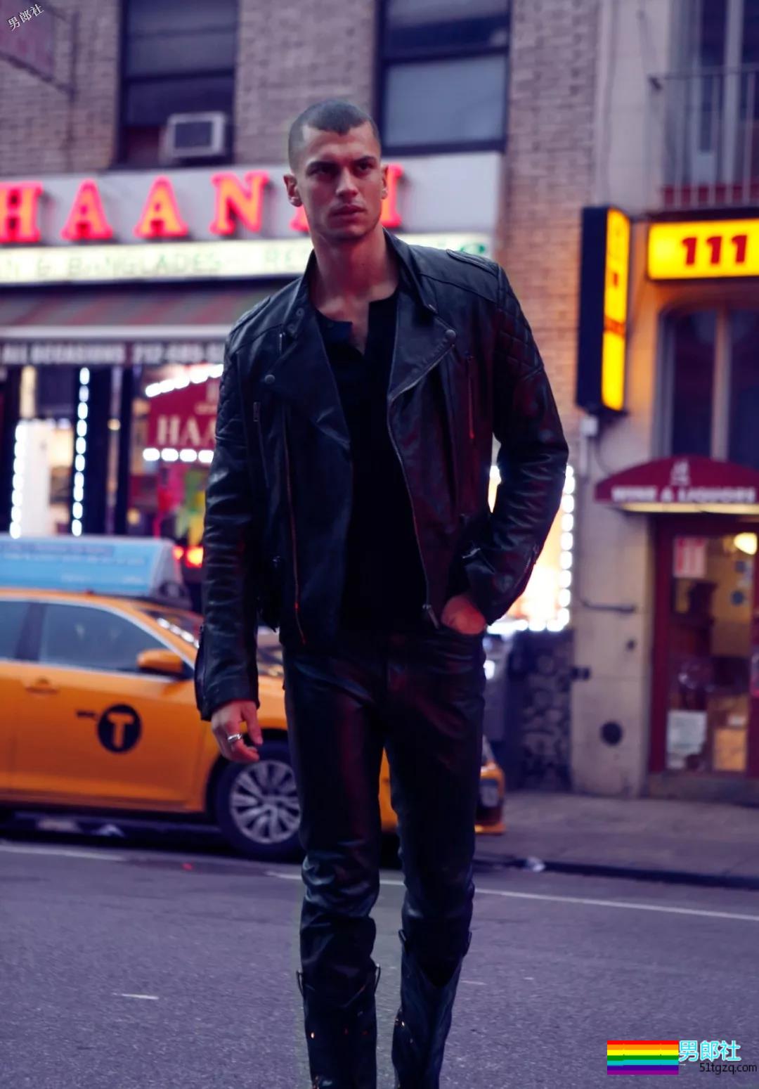 从Troye的男朋友到Mariah Carey的小男宠，这个男模找到了新门路！ - 51虹马