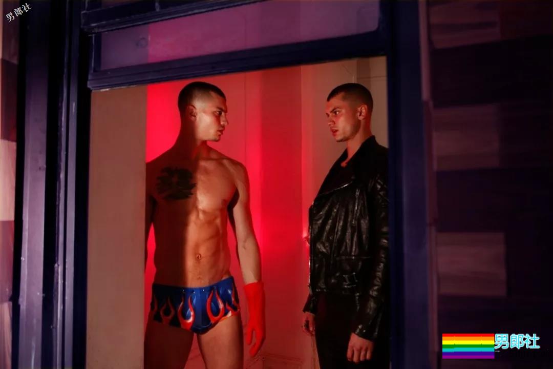 从Troye的男朋友到Mariah Carey的小男宠，这个男模找到了新门路！ - 51虹马