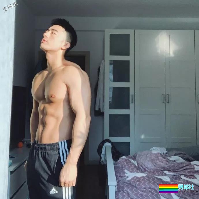 如果有下辈子，你还愿意做gay么？ 看看基友们都是怎么说的… - 51虹马