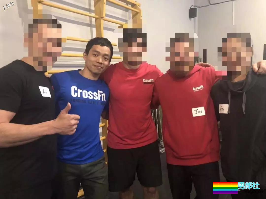 镜头之外他们还是9头身美男吗？专访12位徐维森拍摄过的男生 - 51虹马