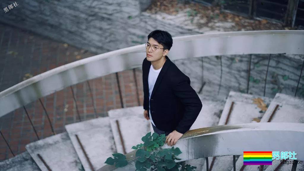 镜头之外他们还是9头身美男吗？专访12位徐维森拍摄过的男生 - 51虹马