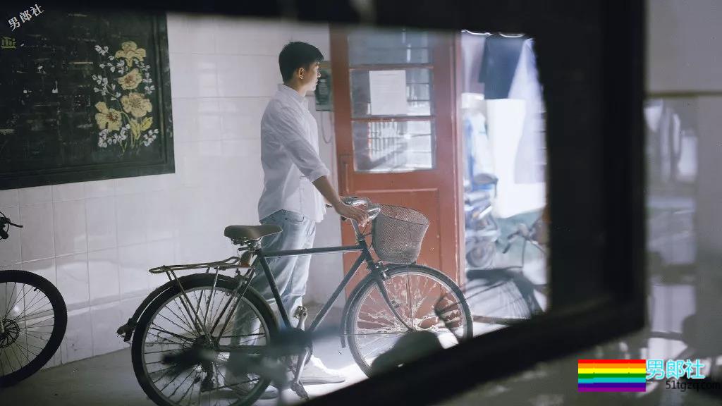 镜头之外他们还是9头身美男吗？专访12位徐维森拍摄过的男生 - 51虹马