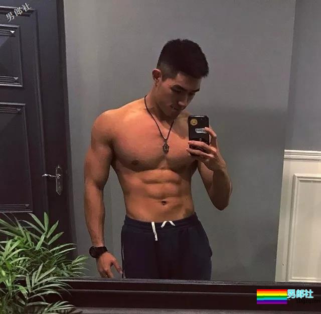 国产Gogoboy在ins上放飞自我~ - 51虹马