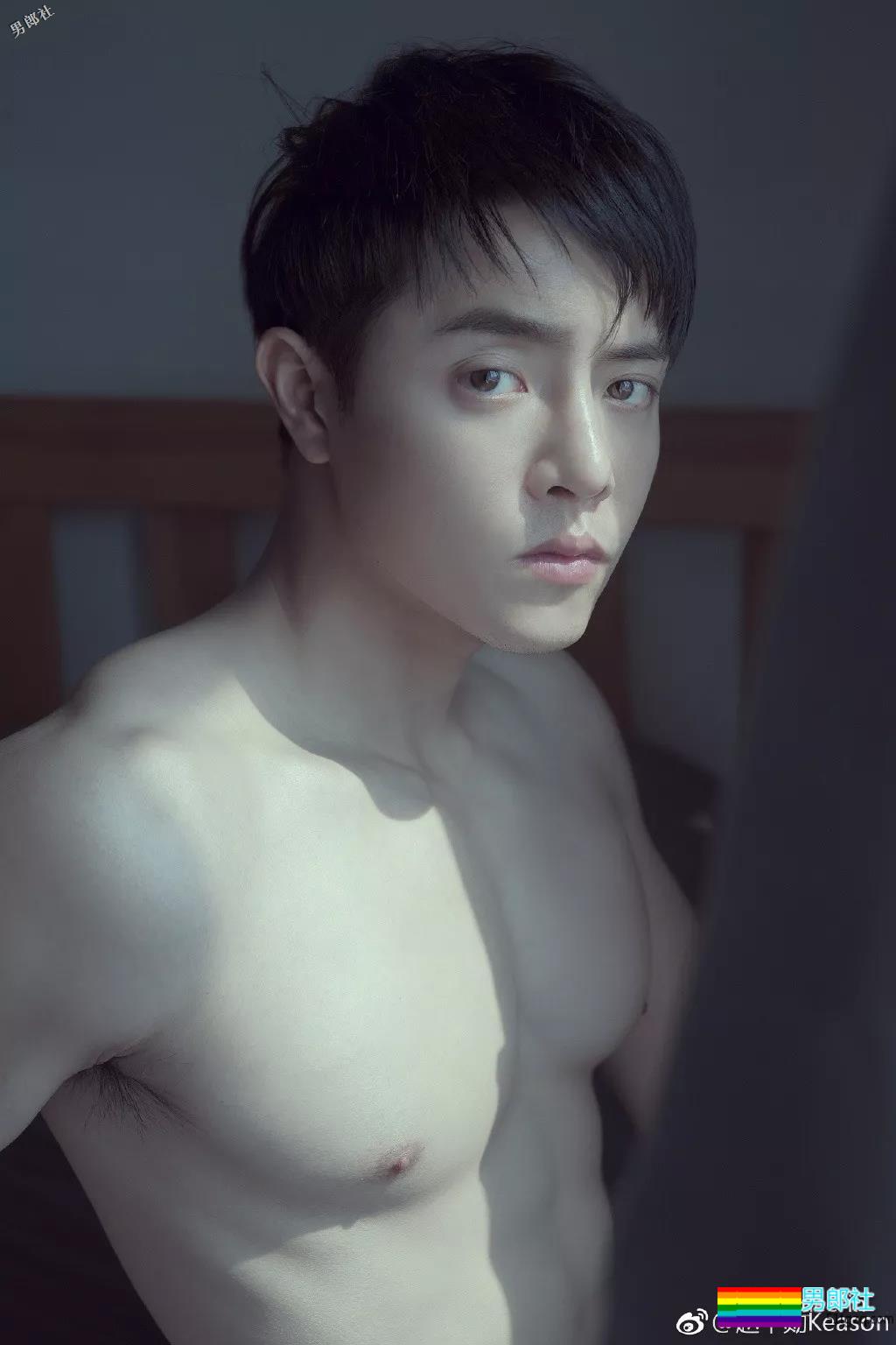 拍写真筹资捐山区，奶凶鲜肉实名演绎人美心善！ - 51虹马