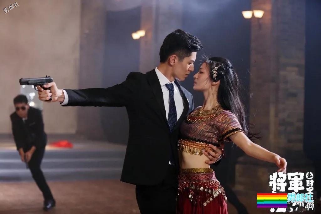 185优质天菜小狼狗，长腿巧克力腹肌帅到出圈！ - 51虹马