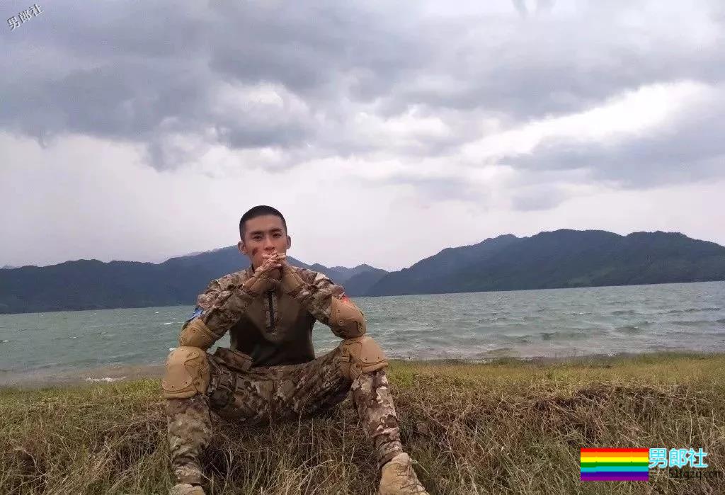 痞帅硬汉医生，寸头上演制服救援 - 51虹马