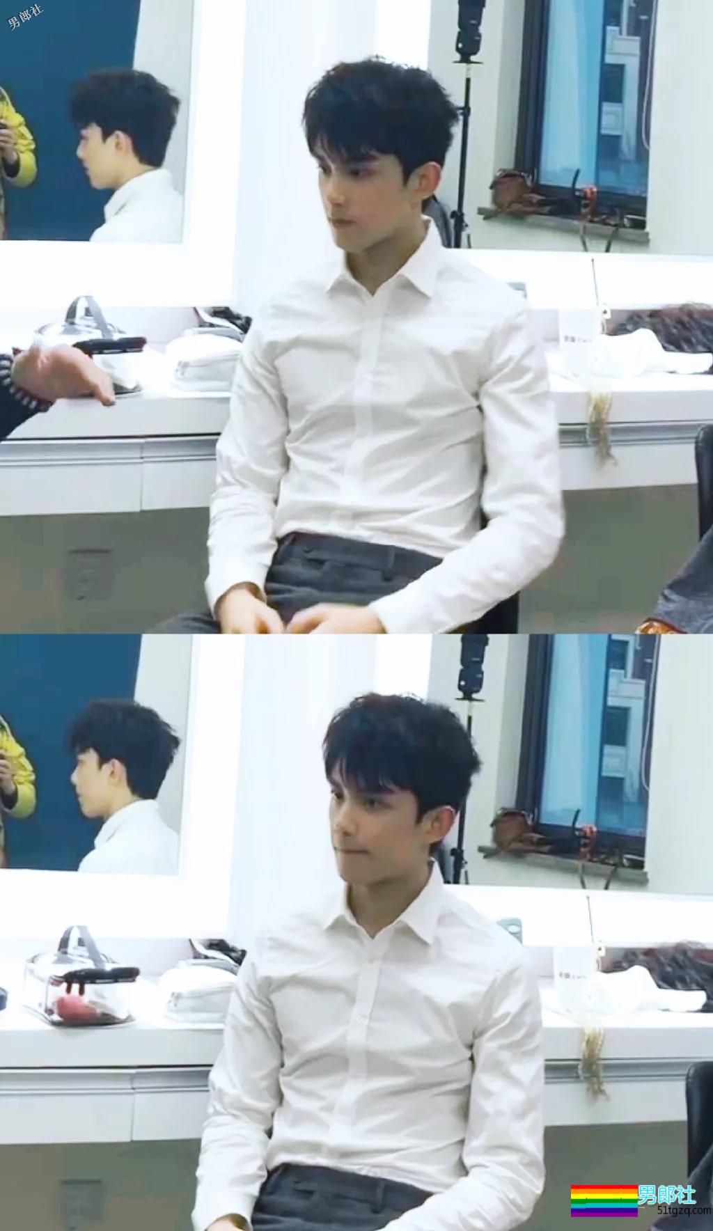 吴磊穿上白衬衫西裤到底有多帅？ - 51虹马