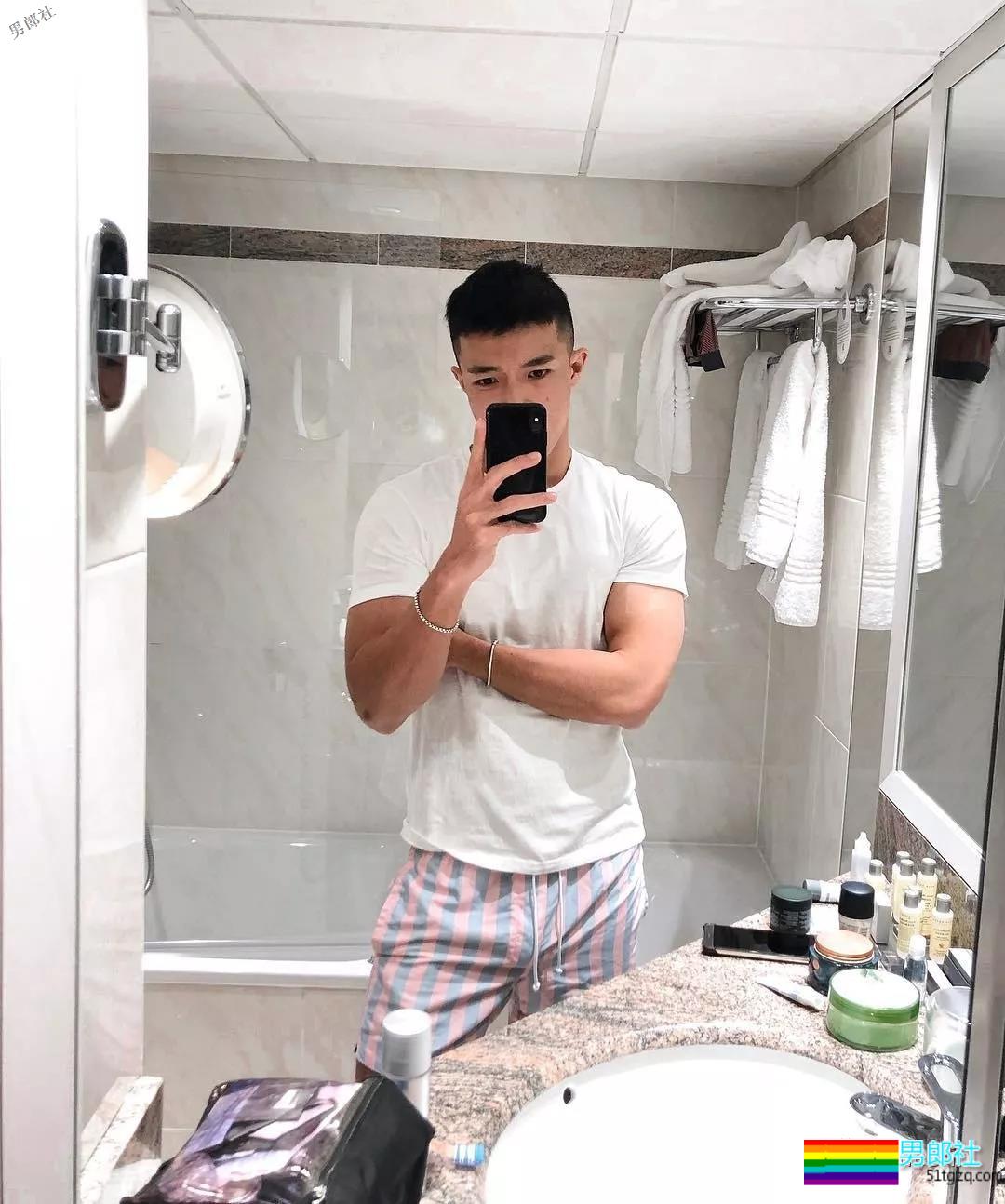 用素人狼狗假照当场遭识破，盗图人可不可以清醒一点？ - 51虹马