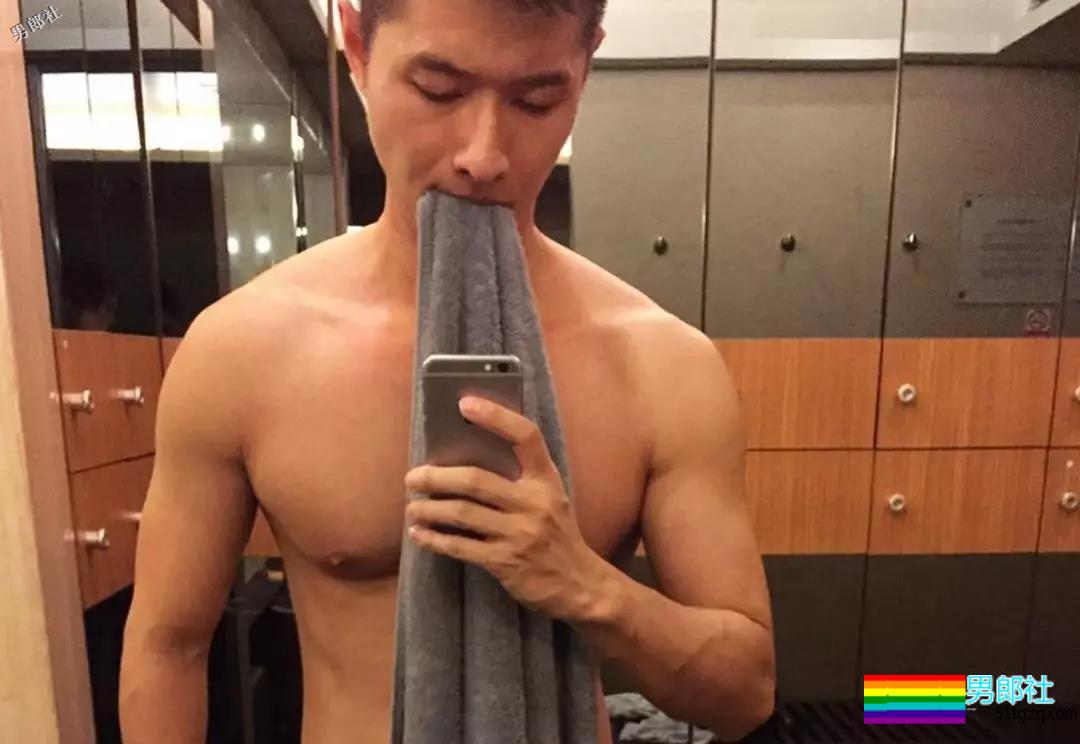 大胸肌男人有多撩人？看完后热血沸腾！ - 51虹马