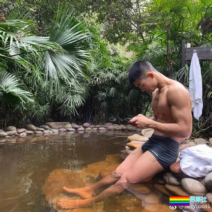 宁可多去gay吧，也别轻信网上的菜 - 51虹马