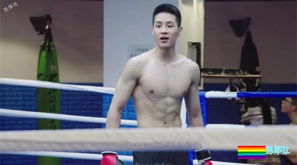 长腿痞帅小狼狗白嫩肌肉抢镜,寸头小爷们没有抵抗力! - 51虹马 长腿痞帅小狼狗白嫩肌肉抢镜,寸头小爷们没有抵抗力! - 51虹马