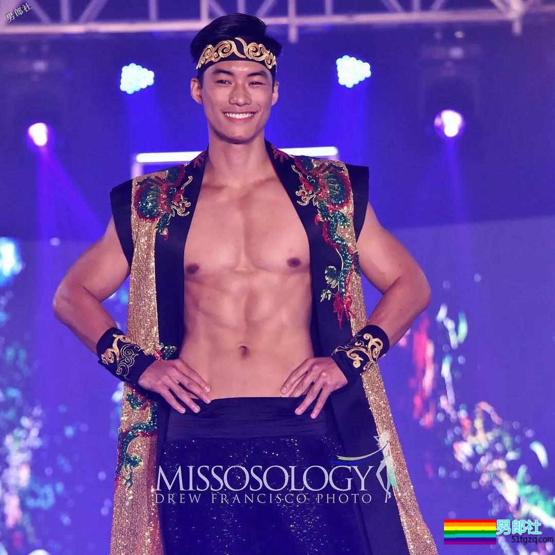 樊野又撩了个篮球系小狼狗！一身腱子肉的「国际先生」很傲人！ - 51虹马