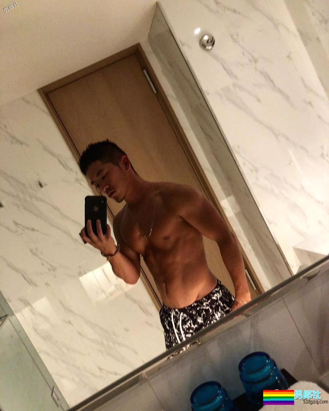 日本野狼职业成谜，这道美味生肉片我可以！ - 51虹马