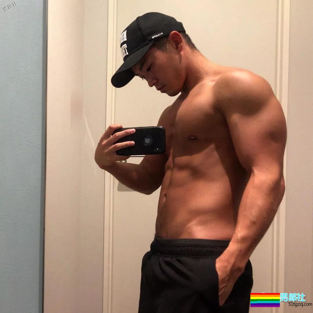 日本野狼职业成谜，这道美味生肉片我可以！ - 51虹马