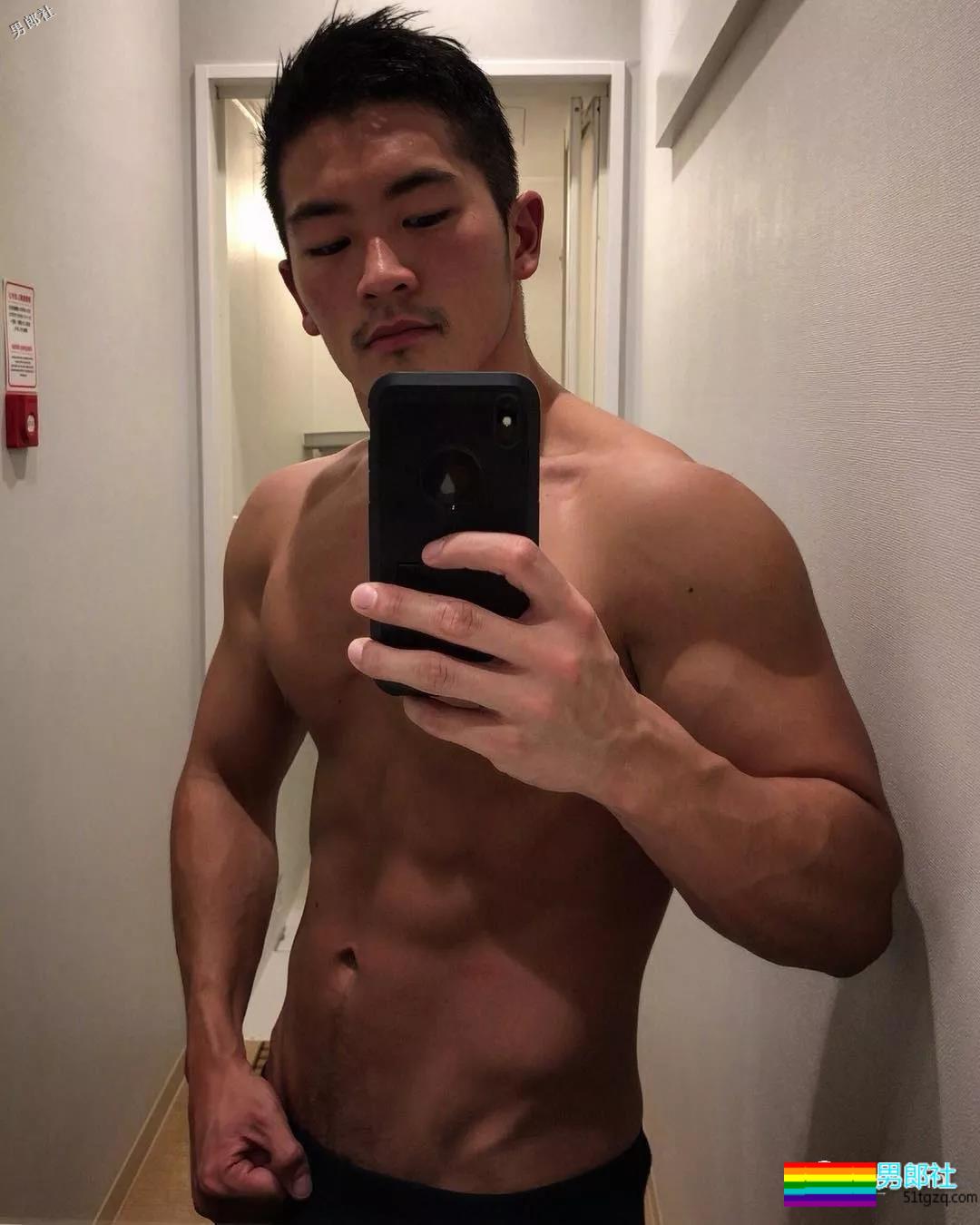 日本野狼职业成谜，这道美味生肉片我可以！ - 51虹马