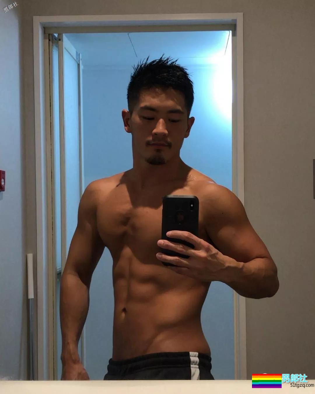 日本野狼职业成谜，这道美味生肉片我可以！ - 51虹马