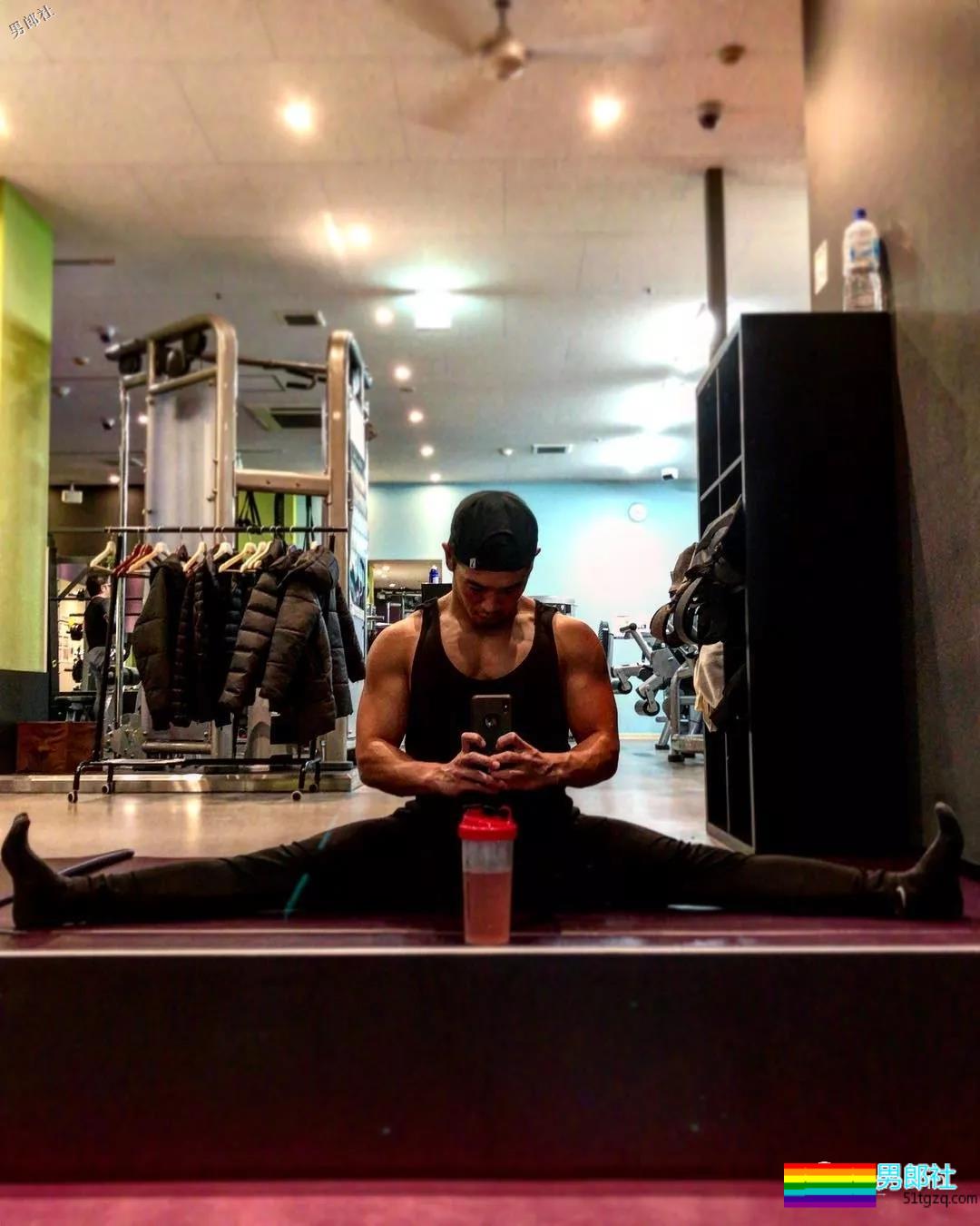 日本野狼职业成谜，这道美味生肉片我可以！ - 51虹马