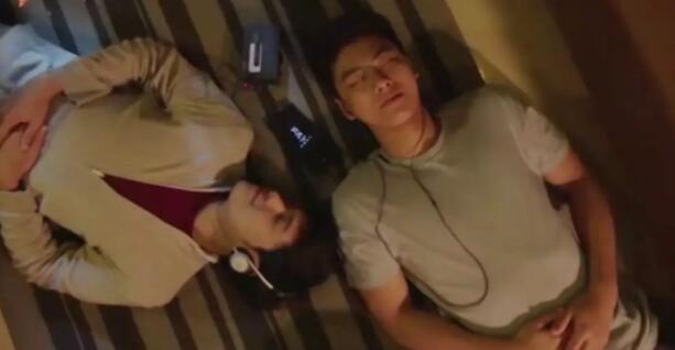 三部：和女友分手后，我喜欢上了男生。。-51虹马