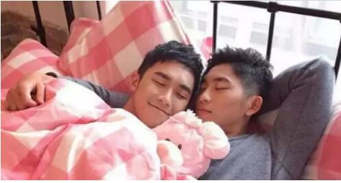 【多部电影推荐】他...是女人。外表不是，心里是！ - 51虹马