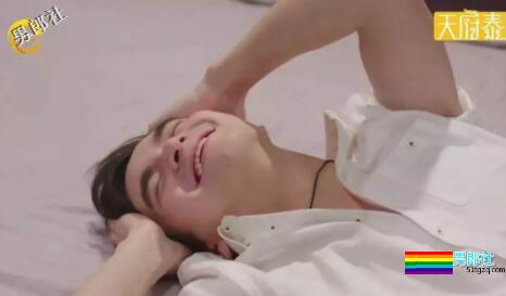 三部：两男生亲吻被拍，被传到网上后。。。 - 51虹马