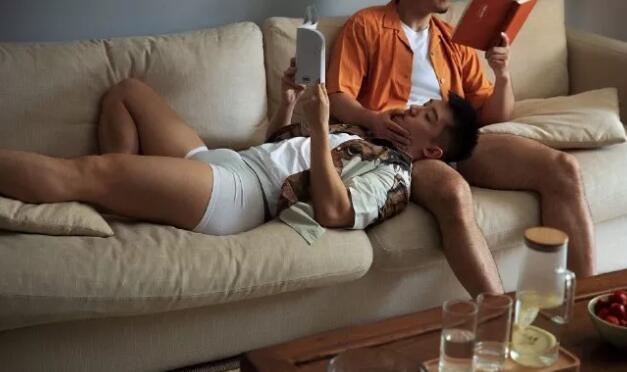 你知道吗？在文莱搞同性恋，会死的。-51虹马