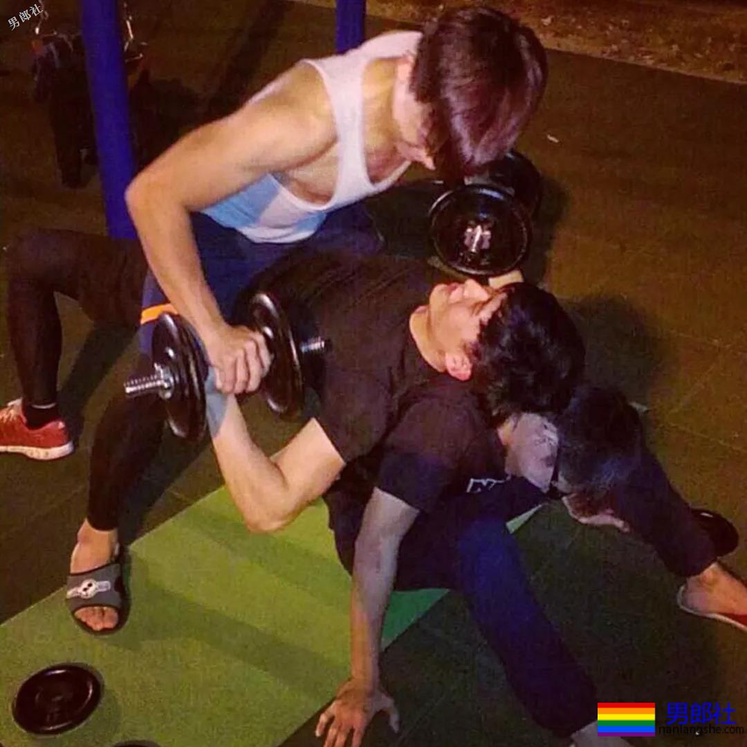 糖 | 台湾筋肉男上演捆绑PA！真香警告！ - 51虹马