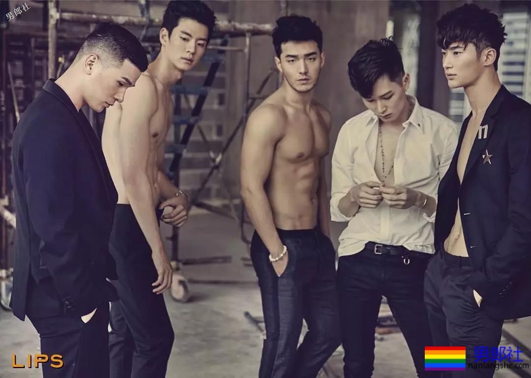 小狼狗玩湿身泄露大秘密! - 51虹马 小狼狗玩湿身泄露大秘密! - 51虹马