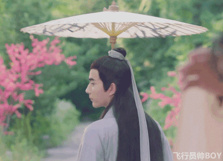 新版许仙于朦胧比女主还美！曾男男吻传是Gay被包养？ - 51虹马