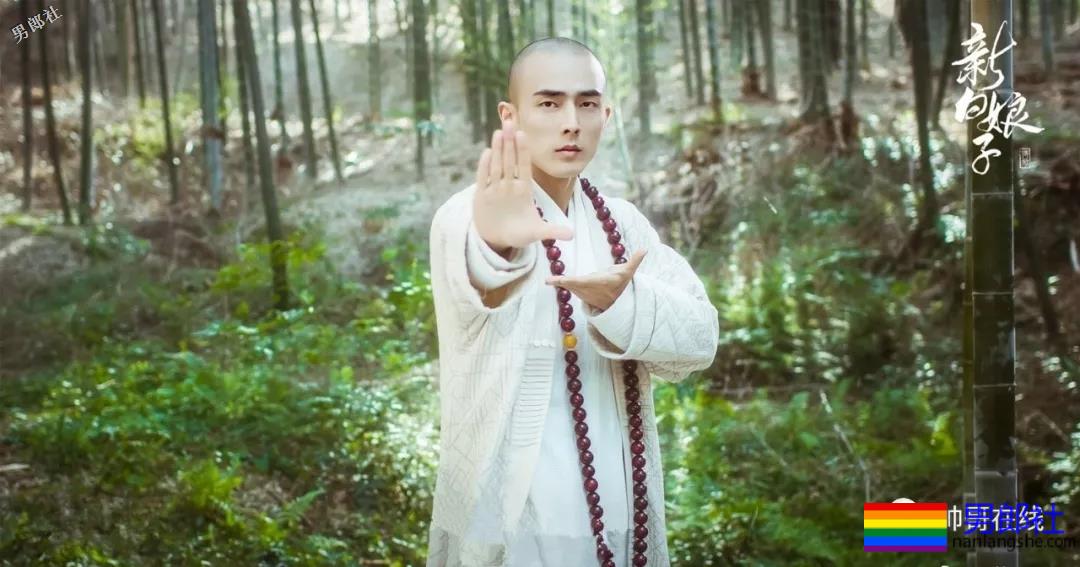 新版许仙法海双双帅炸!都是演过男男戏有腹肌的男人! - 51虹马 新版许仙法海双双帅炸!都是演过男男戏有腹肌的男人! - 51虹马