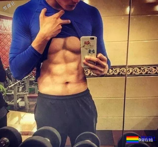 新版许仙法海双双帅炸！都是演过男男戏有腹肌的男人！ - 51虹马