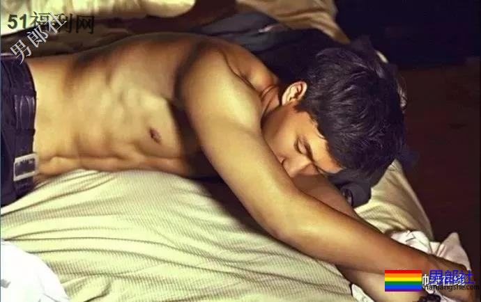 185东北肌肉男大闹影视圈,长腿腹肌腱子肉,这样的爷们谁遭得住!? - 51虹马 185东北肌肉男大闹影视圈,长腿腹肌腱子肉,这样的爷们谁遭得住!? - 51虹马