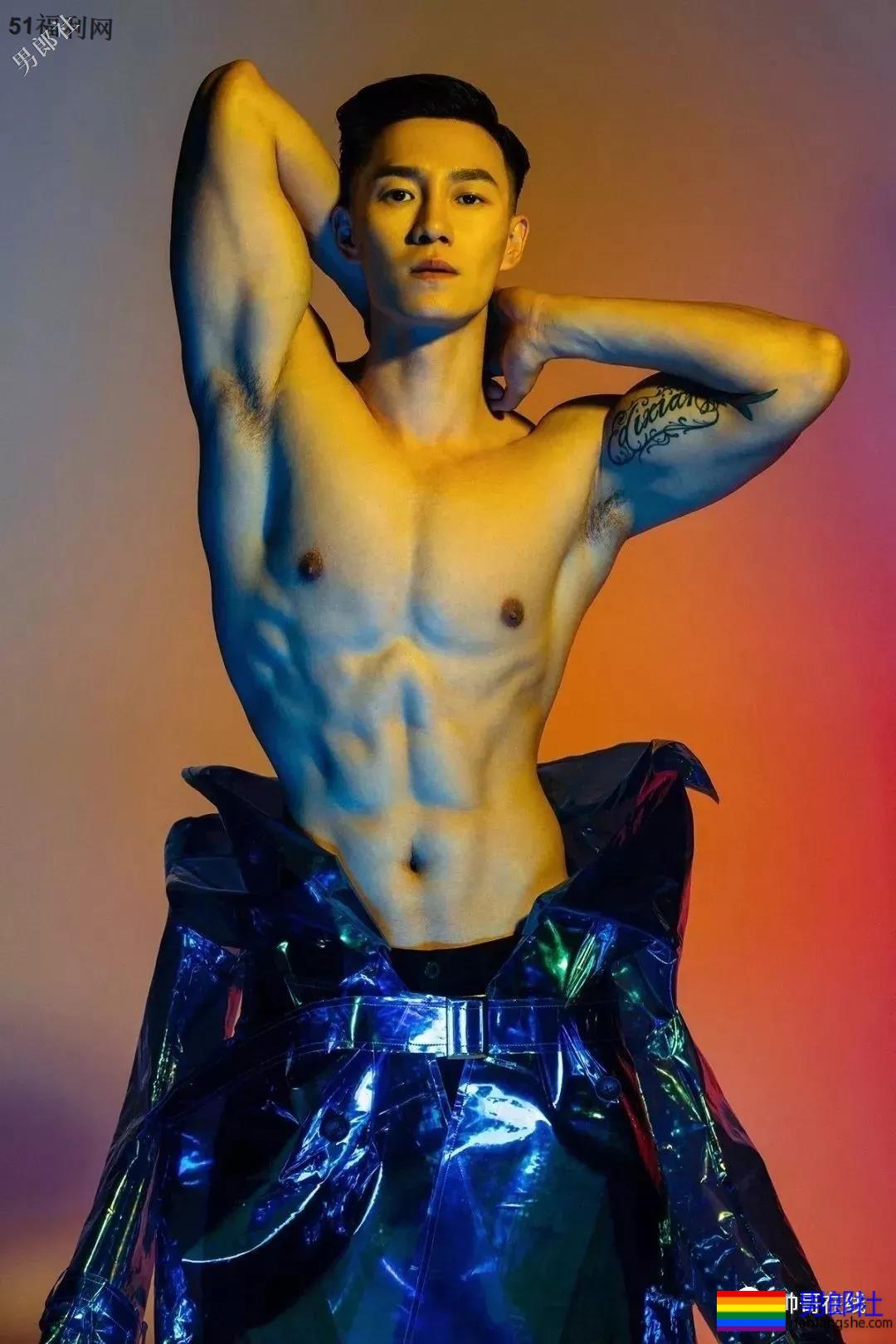 185东北肌肉男大闹影视圈，长腿腹肌腱子肉，这样的爷们谁遭得住！？ - 51虹马