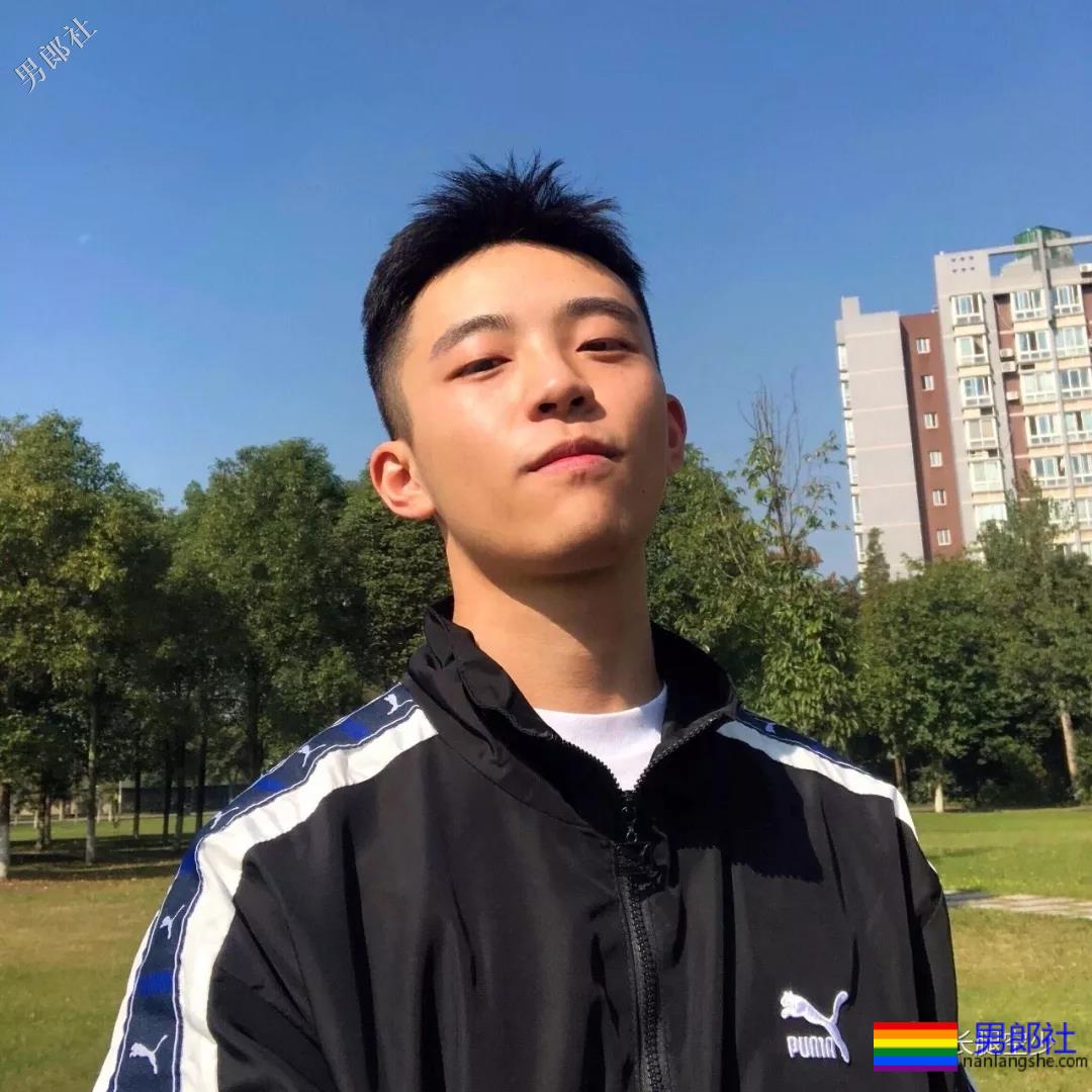 大鼻子，大长腿，大手臂，大. - 51虹马