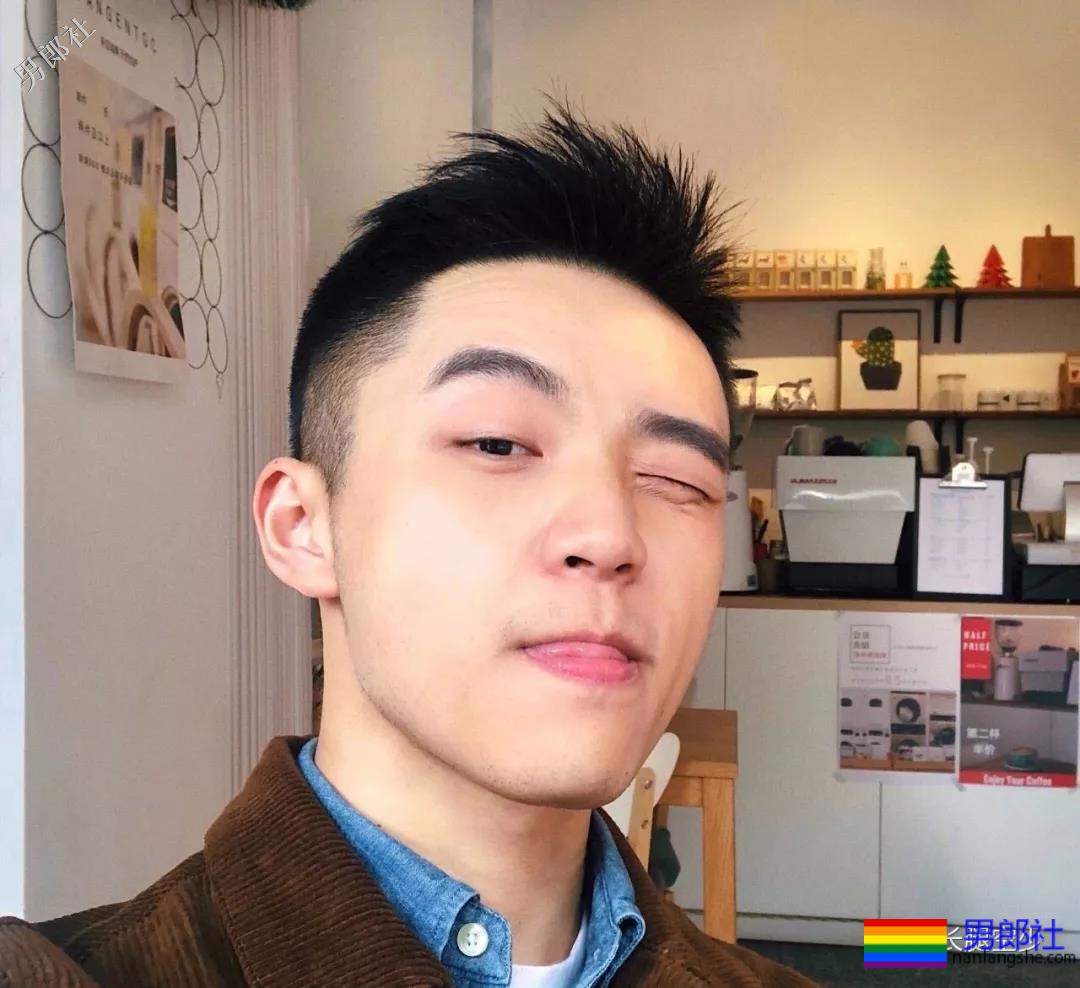 大鼻子，大长腿，大手臂，大. - 51虹马