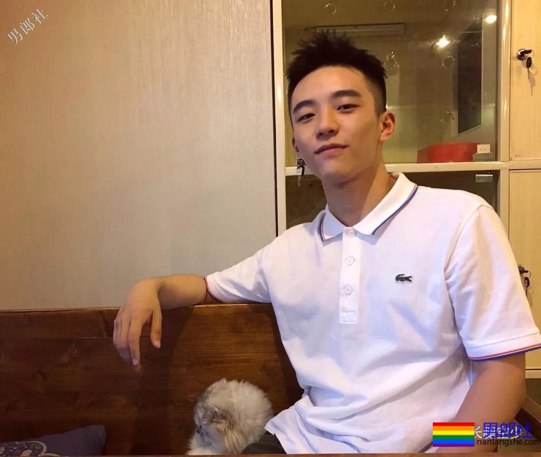 大鼻子，大长腿，大手臂，大. - 51虹马