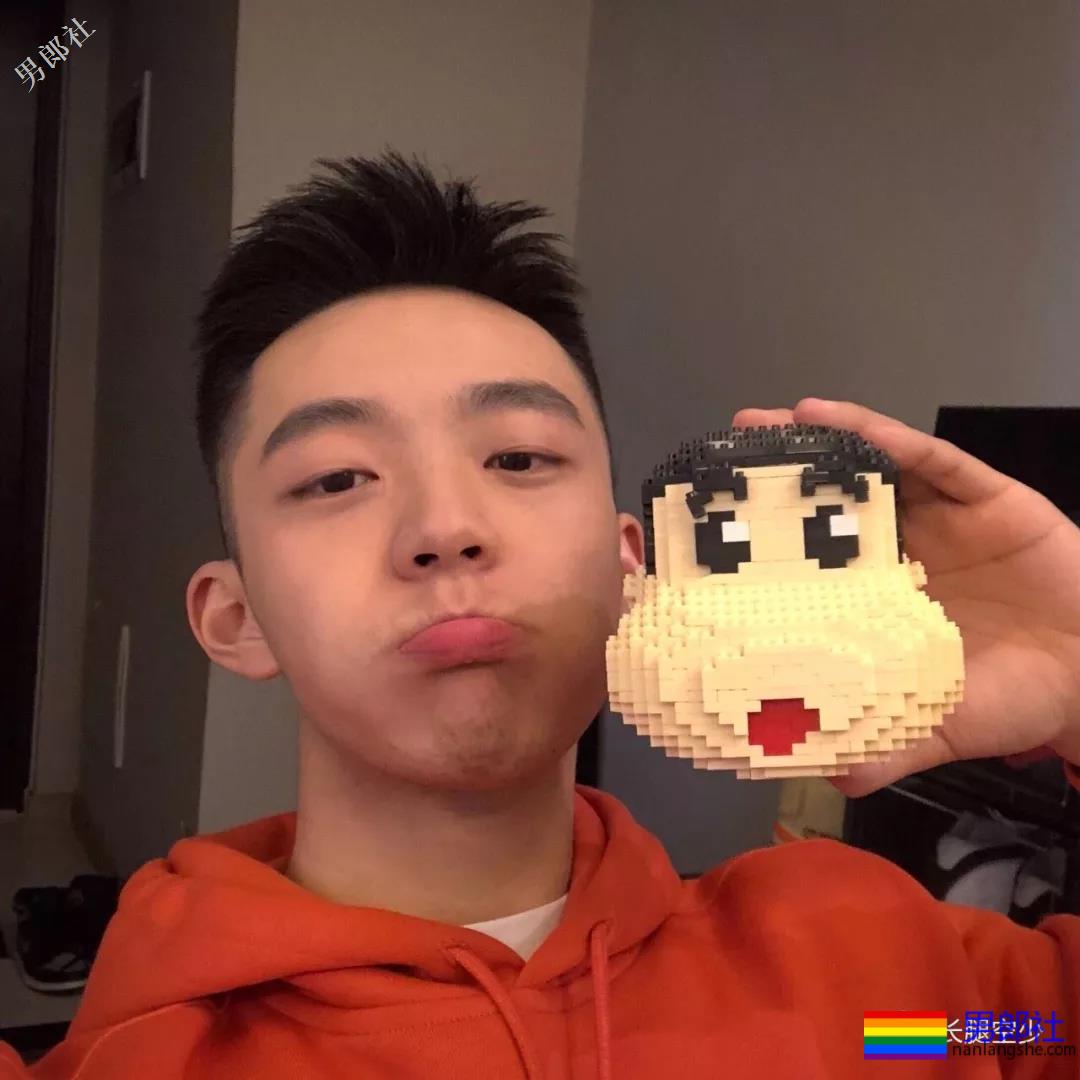 大鼻子，大长腿，大手臂，大. - 51虹马