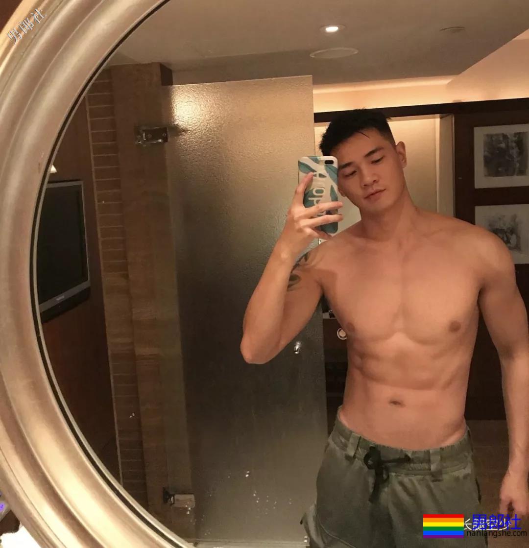 大鼻子，大长腿，大手臂，大. - 51虹马