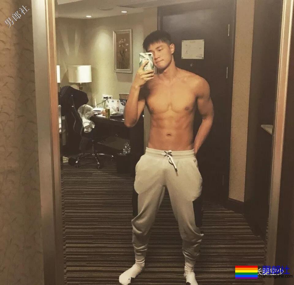 大鼻子，大长腿，大手臂，大. - 51虹马