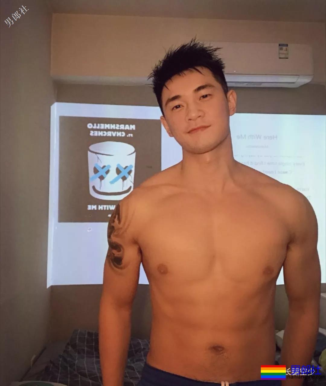 大鼻子，大长腿，大手臂，大. - 51虹马