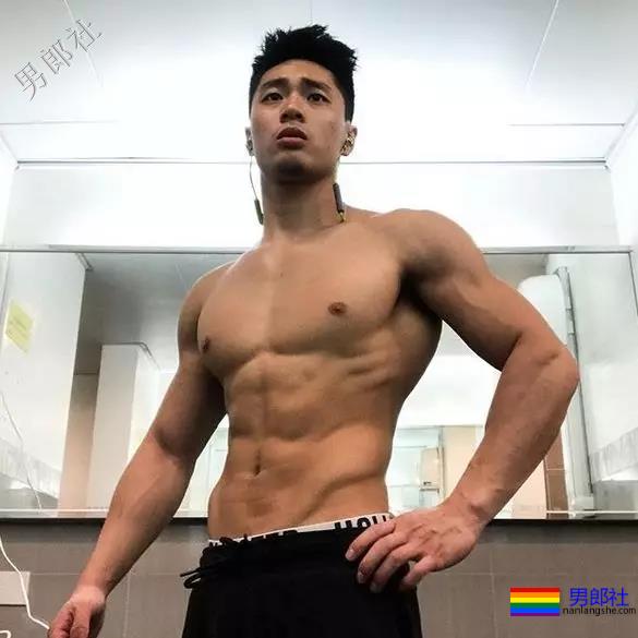香港筋肉猛男自称“0”，疑因“鲜肉”遭禁赛？ - 51虹马