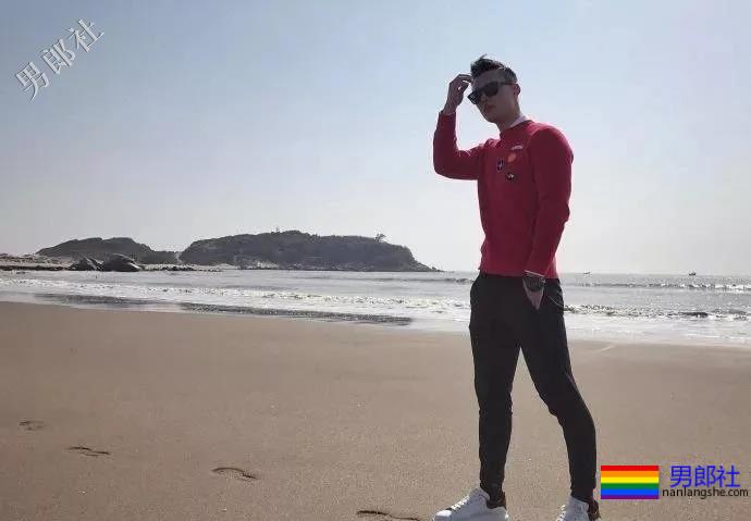 湖南大学肌肉学霸，练就胸肌腹肌人鱼线 - 51虹马