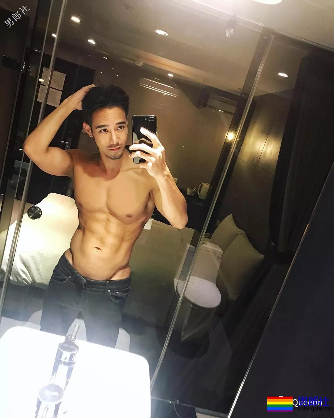 杜蕾斯广告男主亮相，人鱼线公狗腰看到饱！ - 51虹马