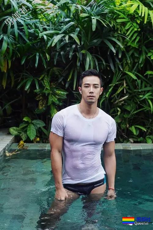 杜蕾斯广告男主亮相，人鱼线公狗腰看到饱！ - 51虹马