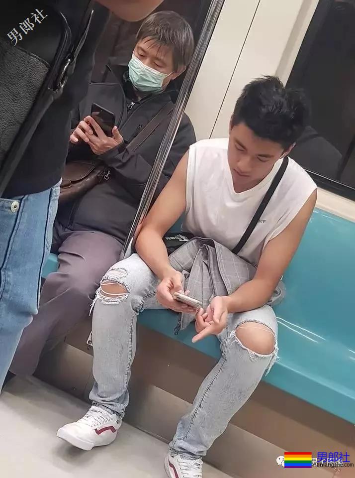 荷尔蒙气息十足的野生小鲜肉，让人走不动道 - 51虹马