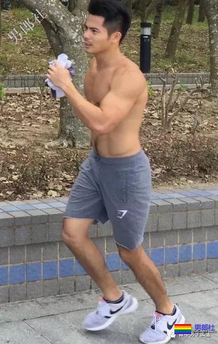 荷尔蒙气息十足的野生小鲜肉，让人走不动道 - 51虹马