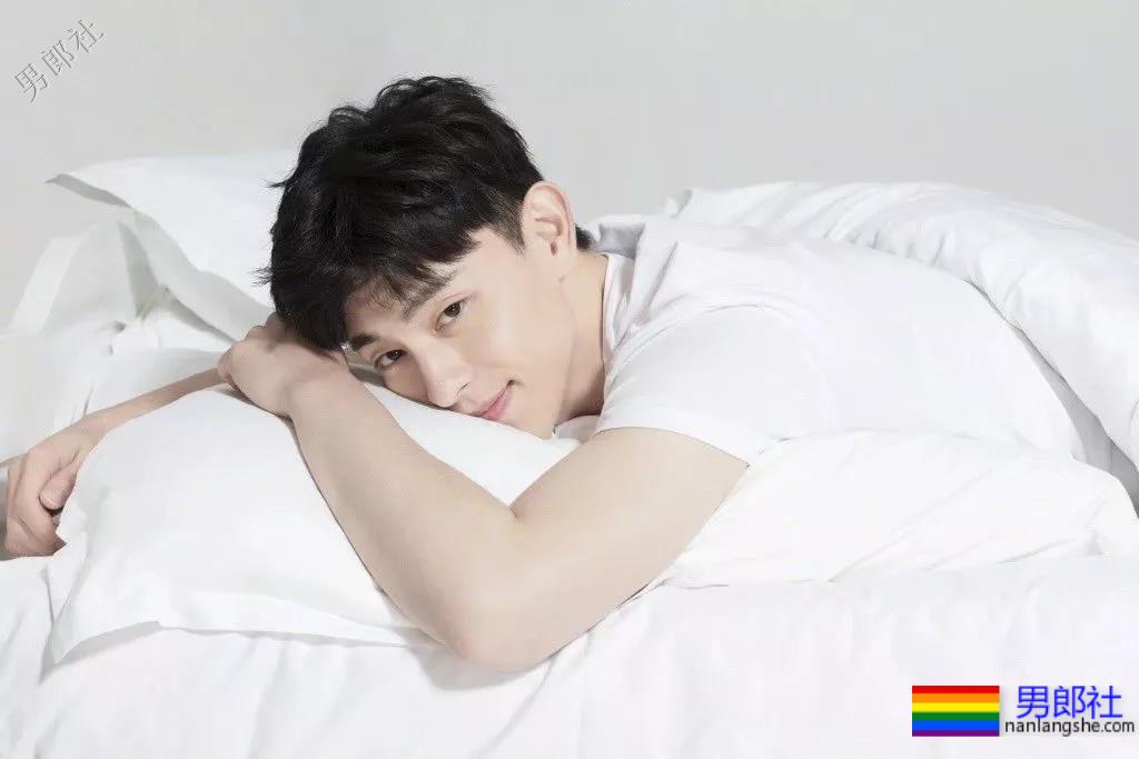 新版《封神演义》两大男主，一个荷尔蒙爆棚演过同志片！一个奶白腹肌太抢镜！ - 51虹马